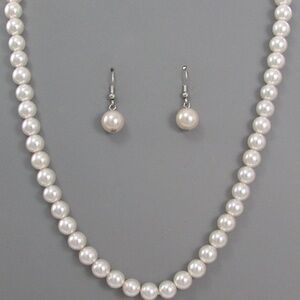 Pearl Set